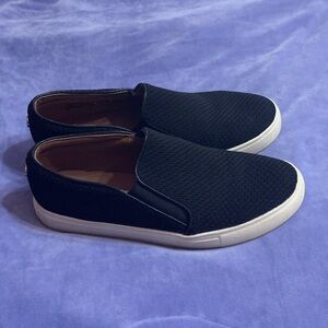 Steve Madden Black Slip-On Flats Size 8.5